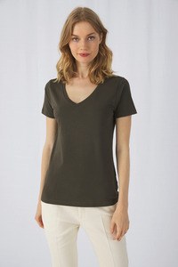 B&C CGTW045 - Womens Organic Inspire V-Neck T-Shirt
